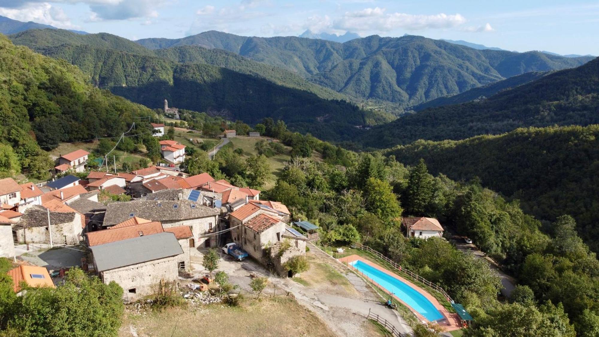 Agriturismo Montagna Verde Apella Licciana Nardi Exterior photo